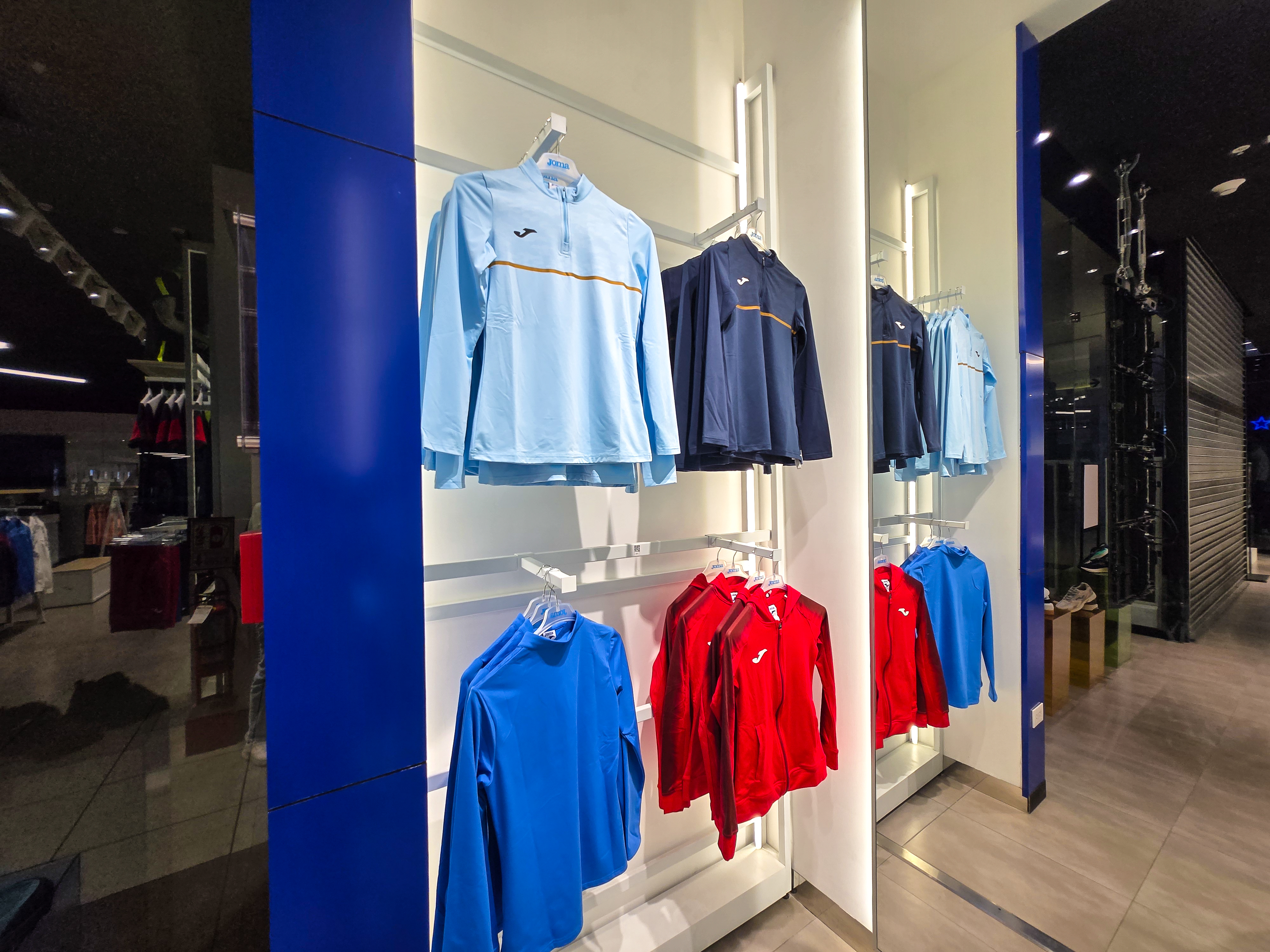 Detalle Joma 17